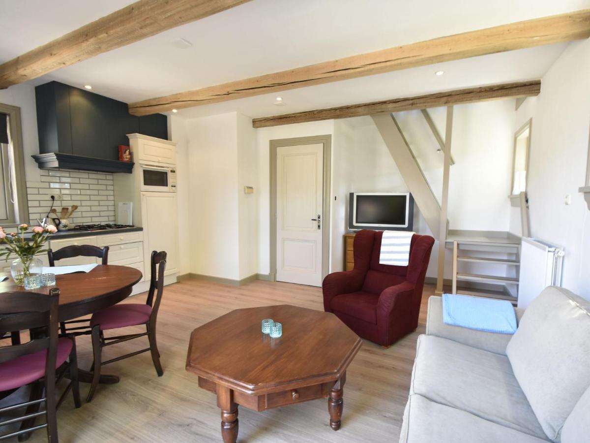Apartment In Sint Maartensbrug With Garden Экстерьер фото